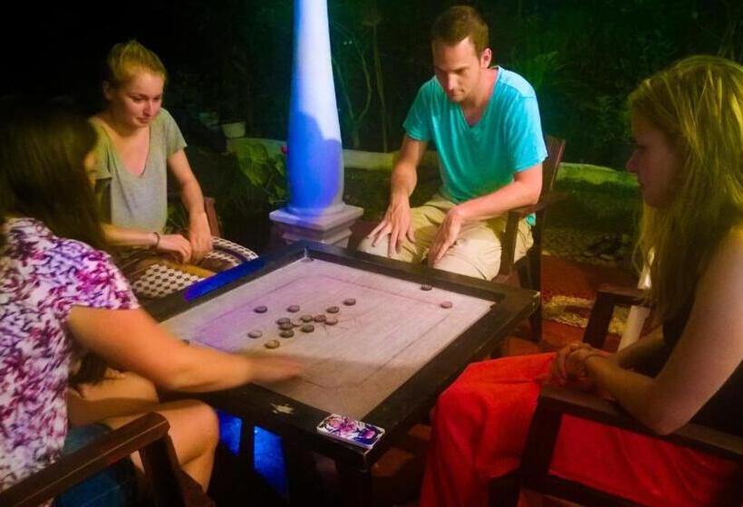 Пансион The Bay House