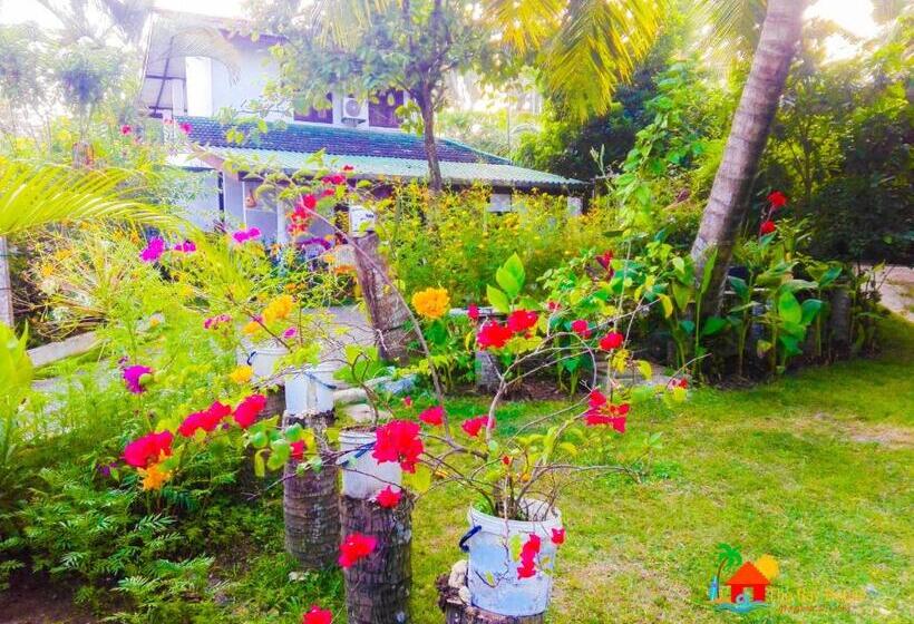 Пансион The Bay House