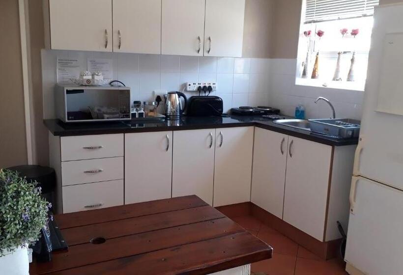 پانسیون Toscana Cottage