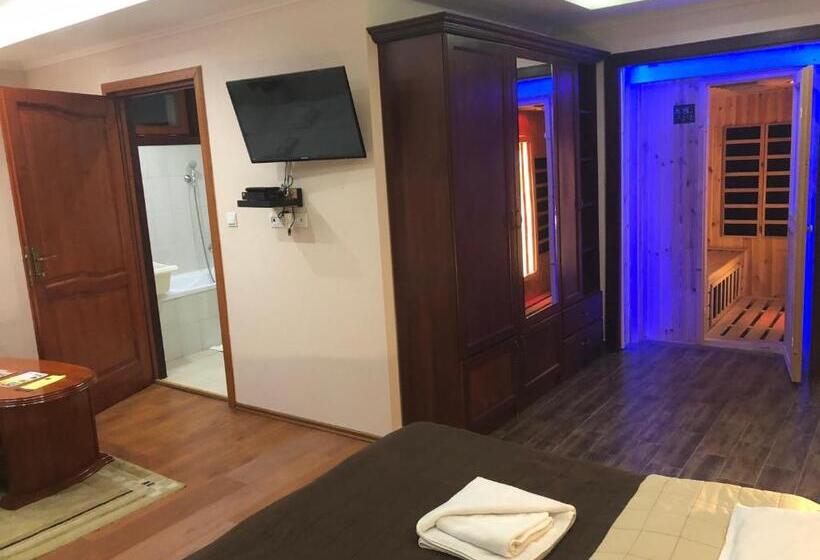 بنسيون Viki Vendégház