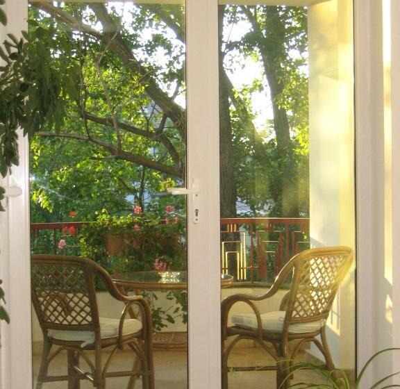 פנסיון Vila Elena