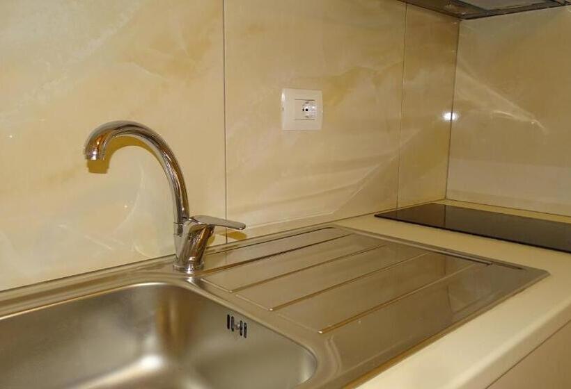 Пансион Villa Lions