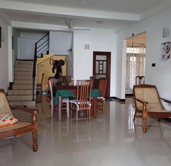 פנסיון Villa River View