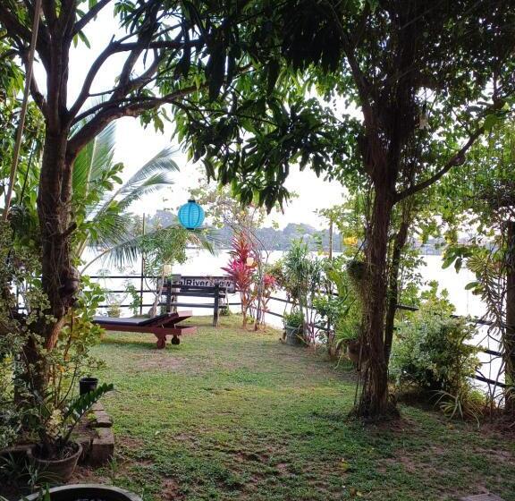 بنسيون Villa River View