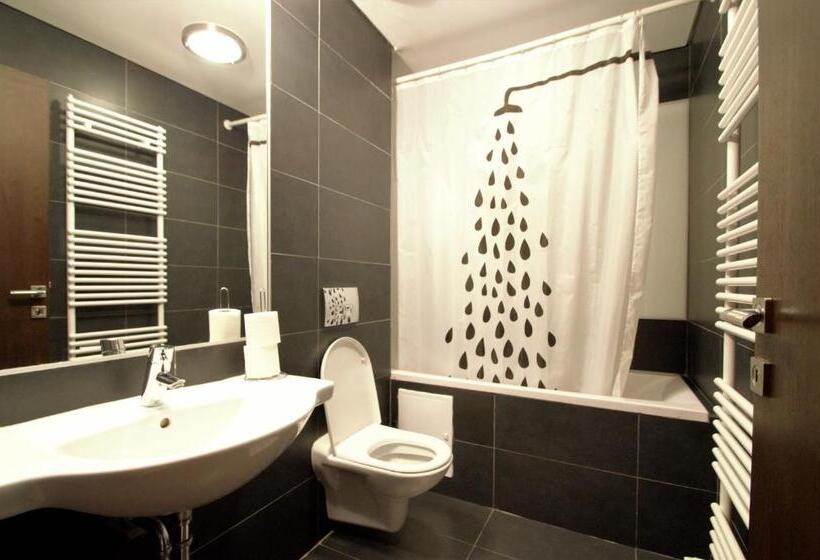 Upground Residence Apartments