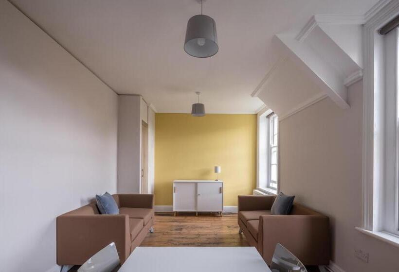 호스텔 Trinity College  Campus Accommodation