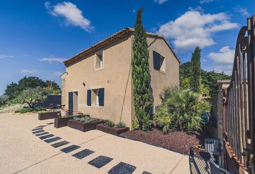 ベッドアンドブレックファースト Maison Sadina