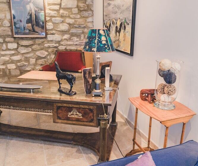 ベッドアンドブレックファースト Maison Sadina