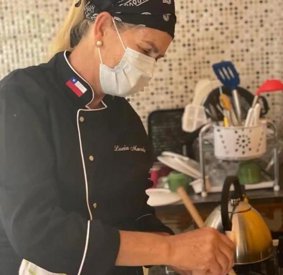 تختخواب و صبحانه Pousada Hibisco