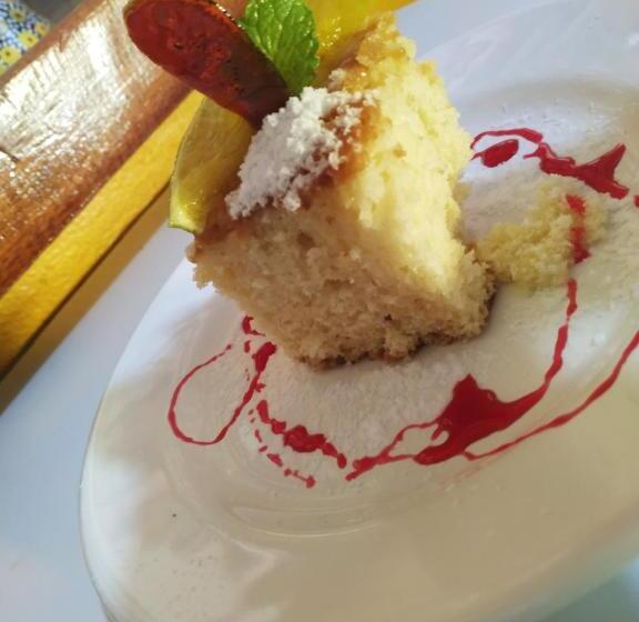 تختخواب و صبحانه Pousada Hibisco