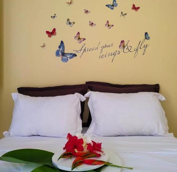 تختخواب و صبحانه Pousada Hibisco