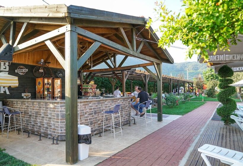 בית מלון כפרי Aloria Garden