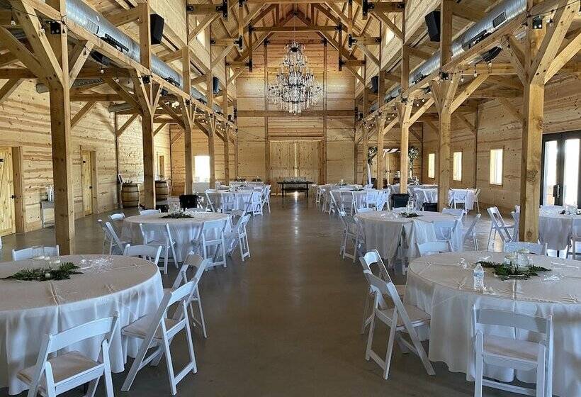 فندق Blue Hills Ranch