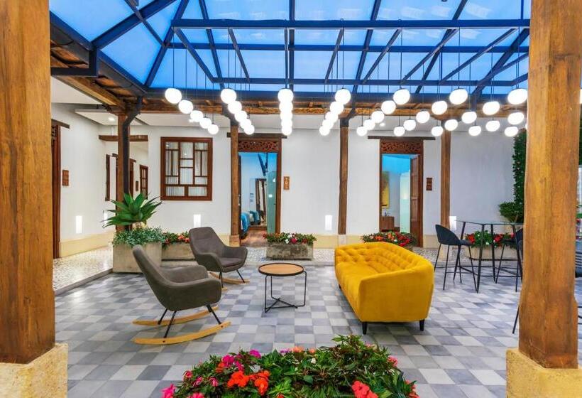 Отель Boutique Mr