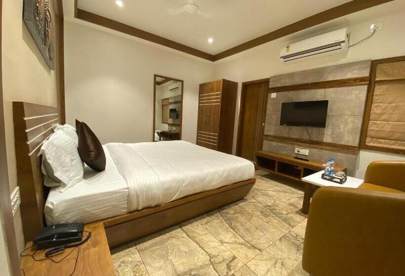 בית מלון כפרי Damodar