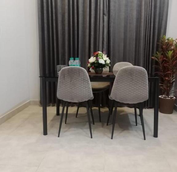 בית מלון כפרי Friday Inn