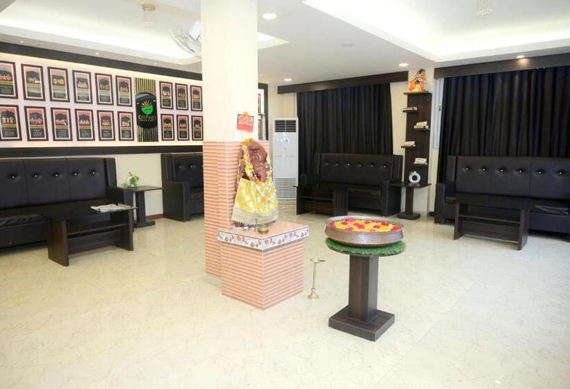 فندق Grand Resort