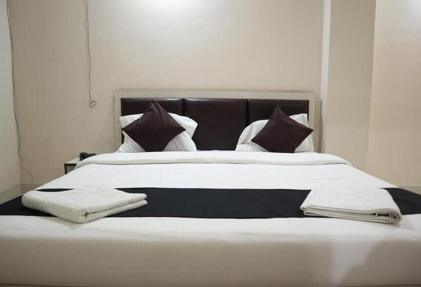 فندق Grand Resort