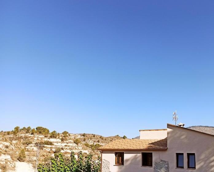 호텔 Hostal Foies De Baix