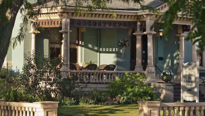 فندق Kalamazoo House