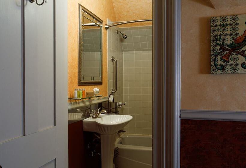 فندق Kalamazoo House