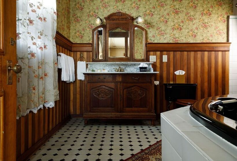 فندق Kalamazoo House