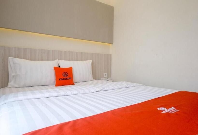 Отель Koolkost Syariah At Ir Soekarno Solo Baru