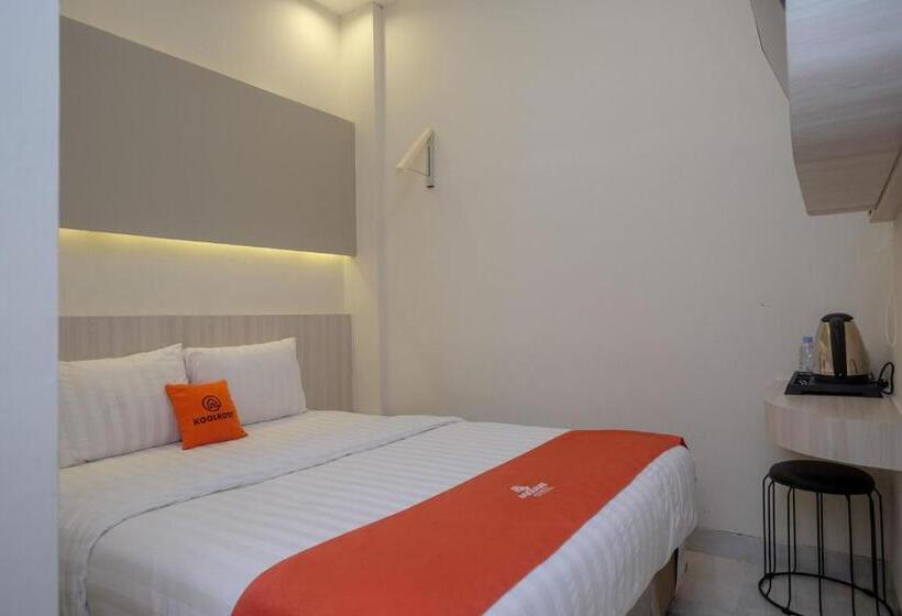 Отель Koolkost Syariah At Ir Soekarno Solo Baru