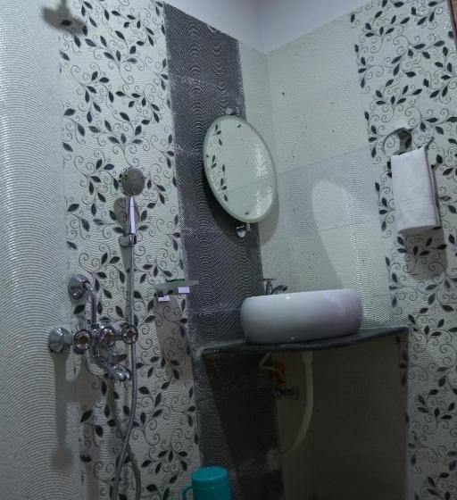 ホテル Laxmi Continental Resort