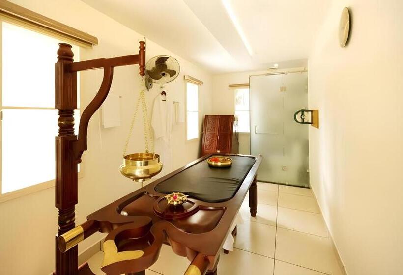 هتل Lhasa Ayurveda And Wellness Resort   A Blusalzz Collection, Kochi, Kerala