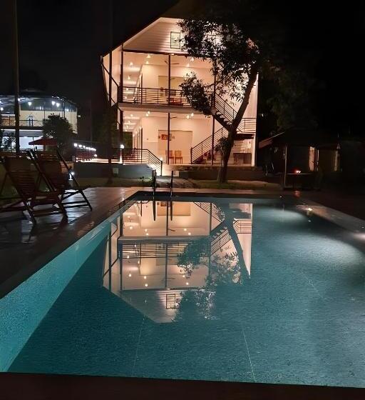 هتل Lhasa Ayurveda And Wellness Resort   A Blusalzz Collection, Kochi, Kerala