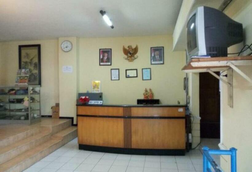 هتل Mutiara Baru