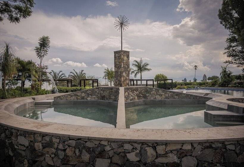 فندق Nimue Marina Residence