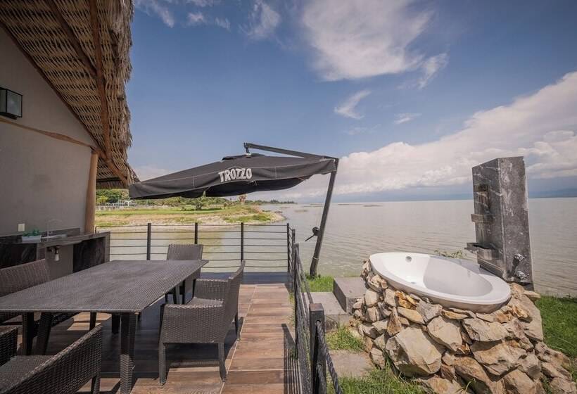 فندق Nimue Marina Residence