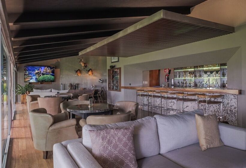 فندق Nimue Marina Residence