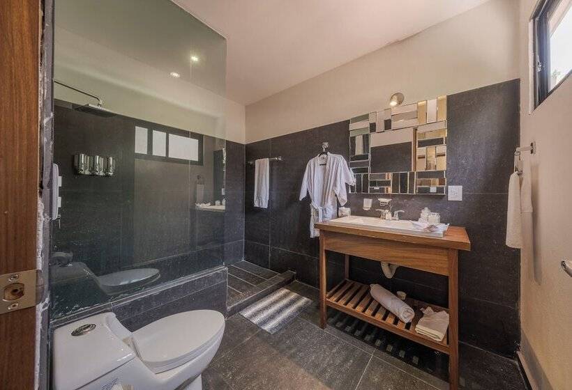 فندق Nimue Marina Residence