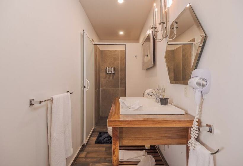 فندق Nimue Marina Residence