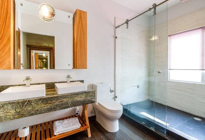 فندق Nimue Marina Residence