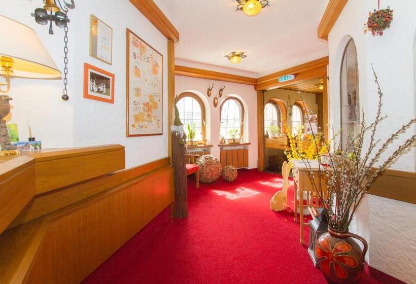 酒店 Restaurant Falken