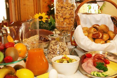 酒店 Restaurant Falken