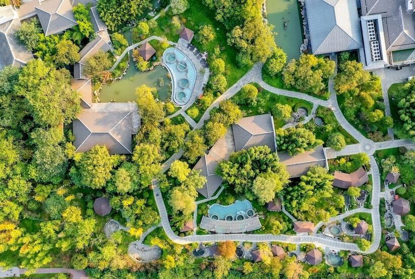 ホテル Slender West Lake Hot Spring Resort