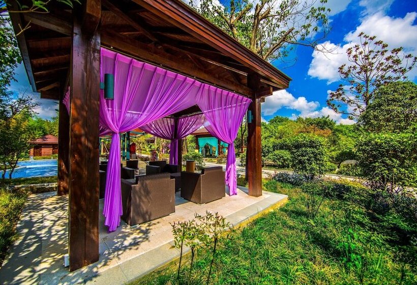 ホテル Slender West Lake Hot Spring Resort