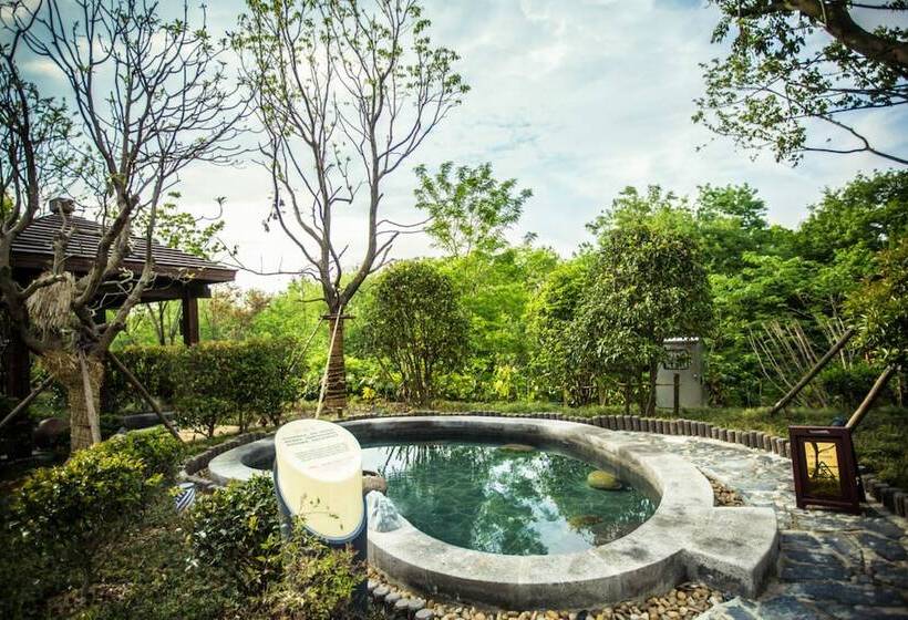 ホテル Slender West Lake Hot Spring Resort