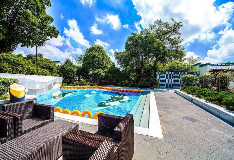 ホテル Slender West Lake Hot Spring Resort