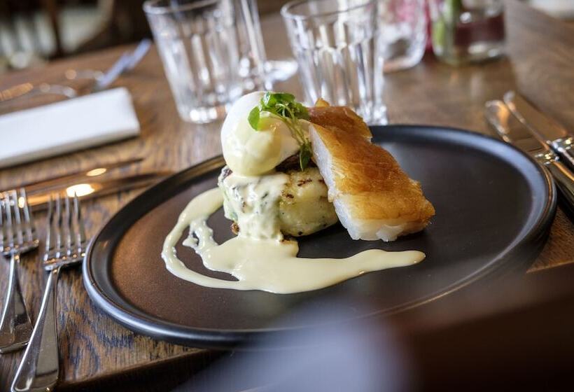 בית מלון כפרי The White Hart