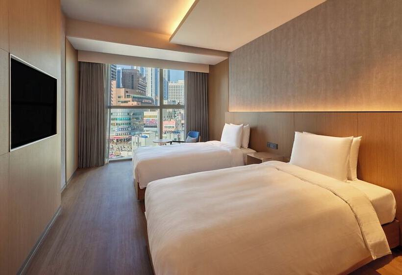 هتل Uh Suite The Haeundae