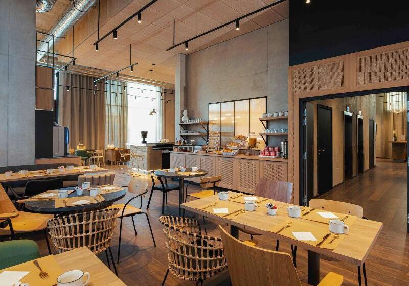 Novotel Annemasse Centre  Porte De Genève