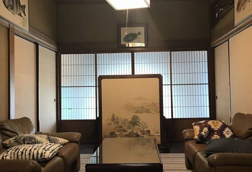 بنسيون Guest House & Bar Diamond Head