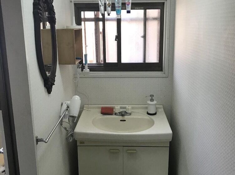 بنسيون Guest House & Bar Diamond Head