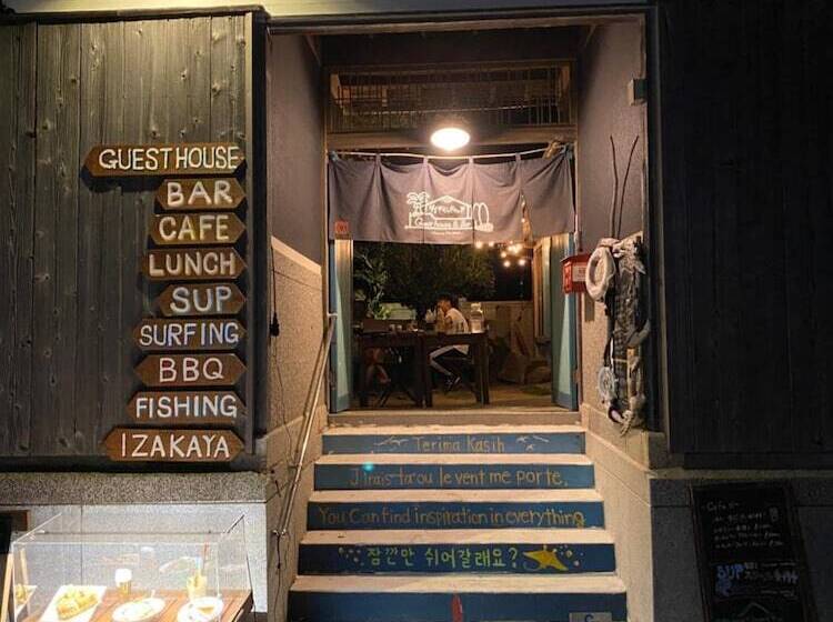 بنسيون Guest House & Bar Diamond Head